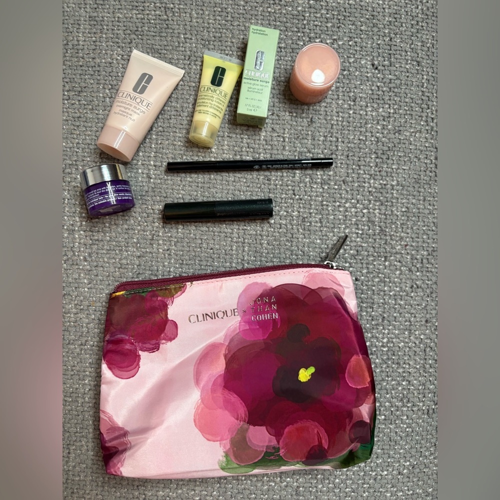 Clinique Luxury Sample Set + Jonathan Cohen Designer Floral Pouch
